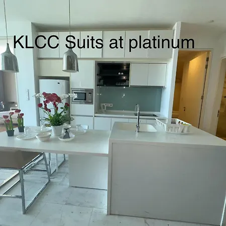 Klcc Suites At Platinum Kuala Lumpur Exterior photo